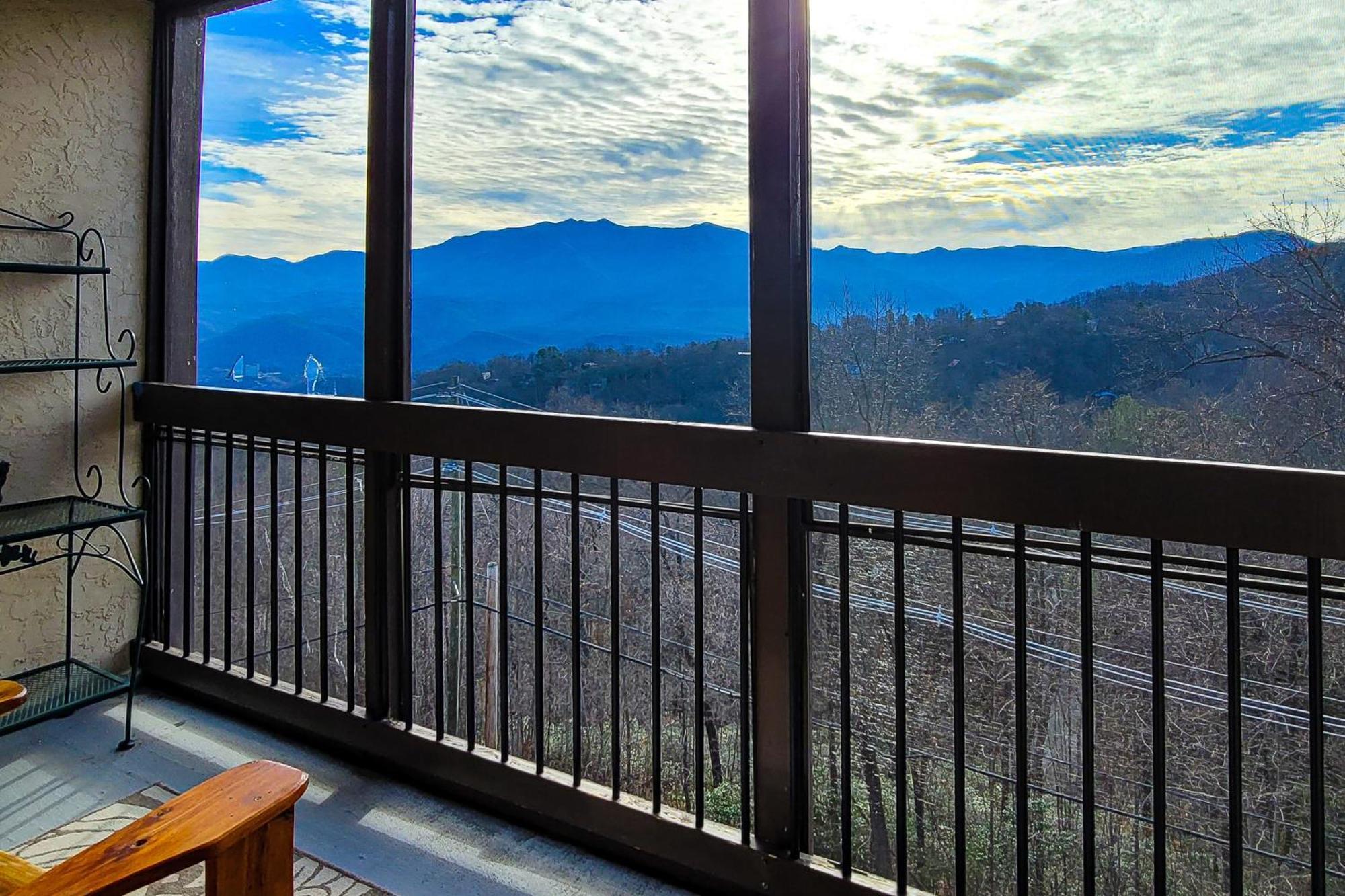Sweet Mountain Delight #313 Apartment Gatlinburg